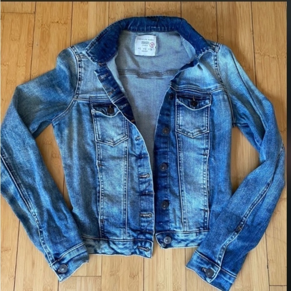 Zara trafaluc jeans jacket premium wash​​​​​​​​​​​​​​​​​​